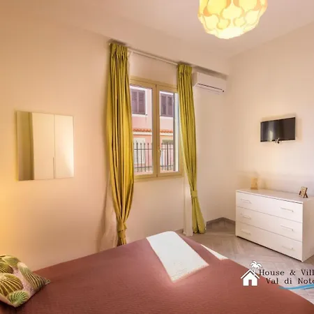 Giuliana Beach Apartment Avola